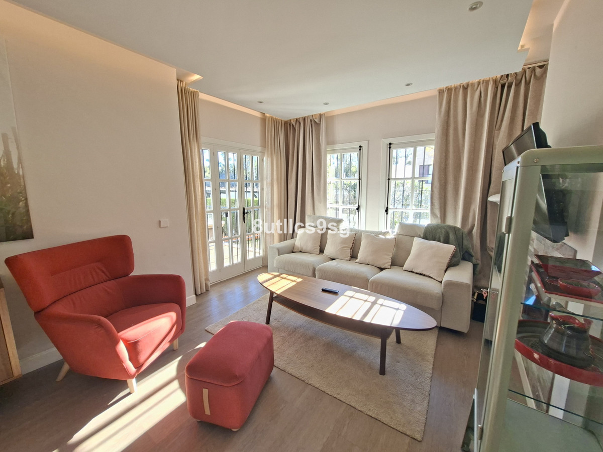 Appartement te koop in Nueva Andalucía | 3 slaapkamers H5382955