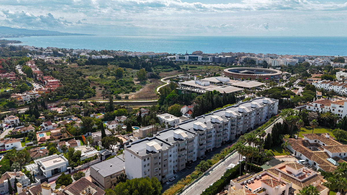 Appartement te koop in Nueva Andalucía | 4 slaapkamers H5383246