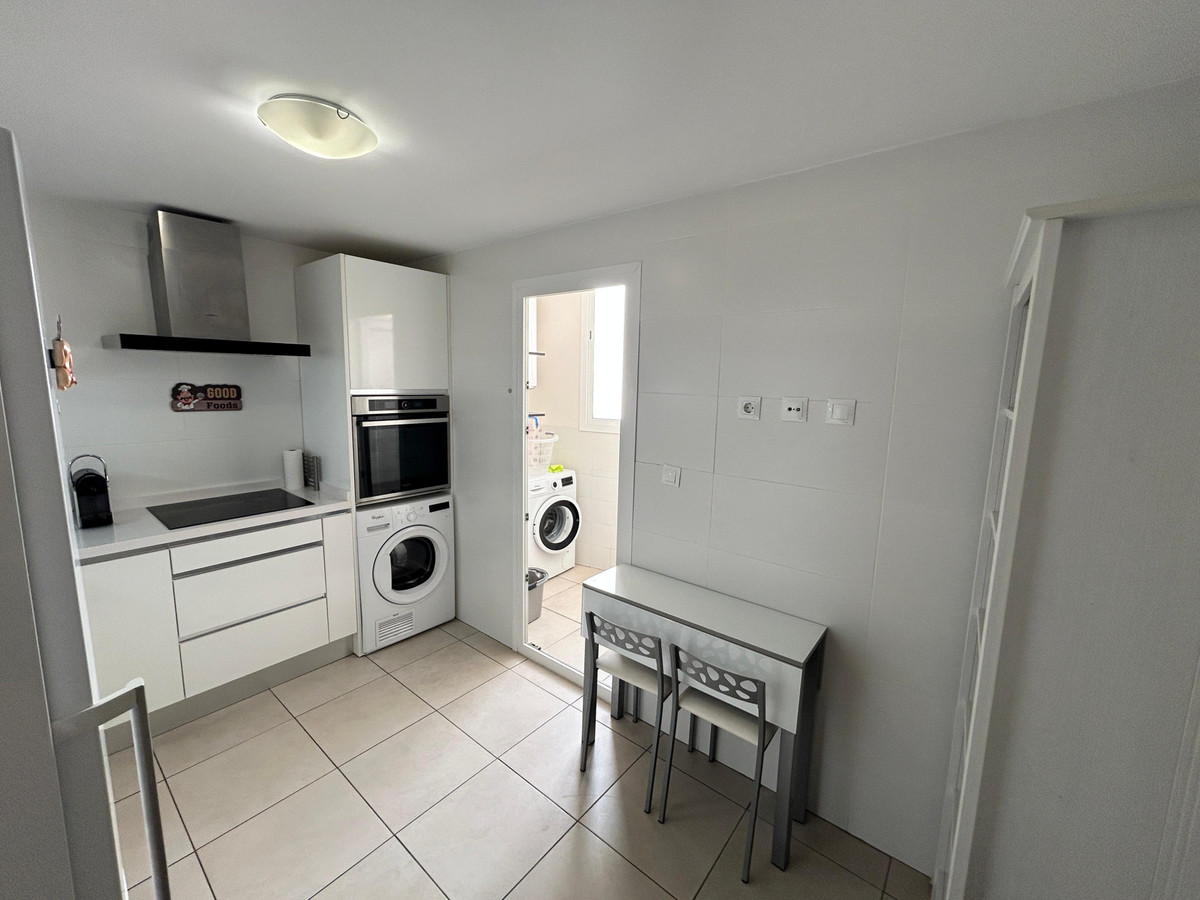 Appartement te koop in Nueva Andalucía | 3 slaapkamers H5383735