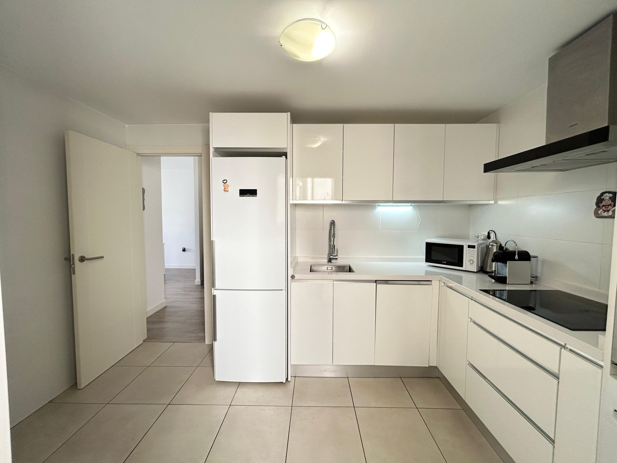 Appartement te koop in Nueva Andalucía | 3 slaapkamers H5383735