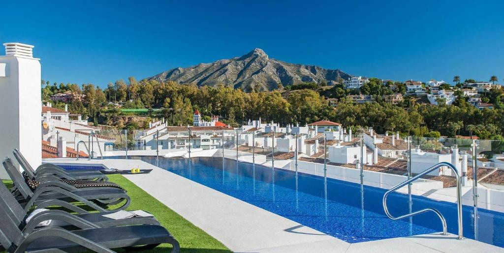 Appartement te koop in Nueva Andalucía | 3 slaapkamers H5383735