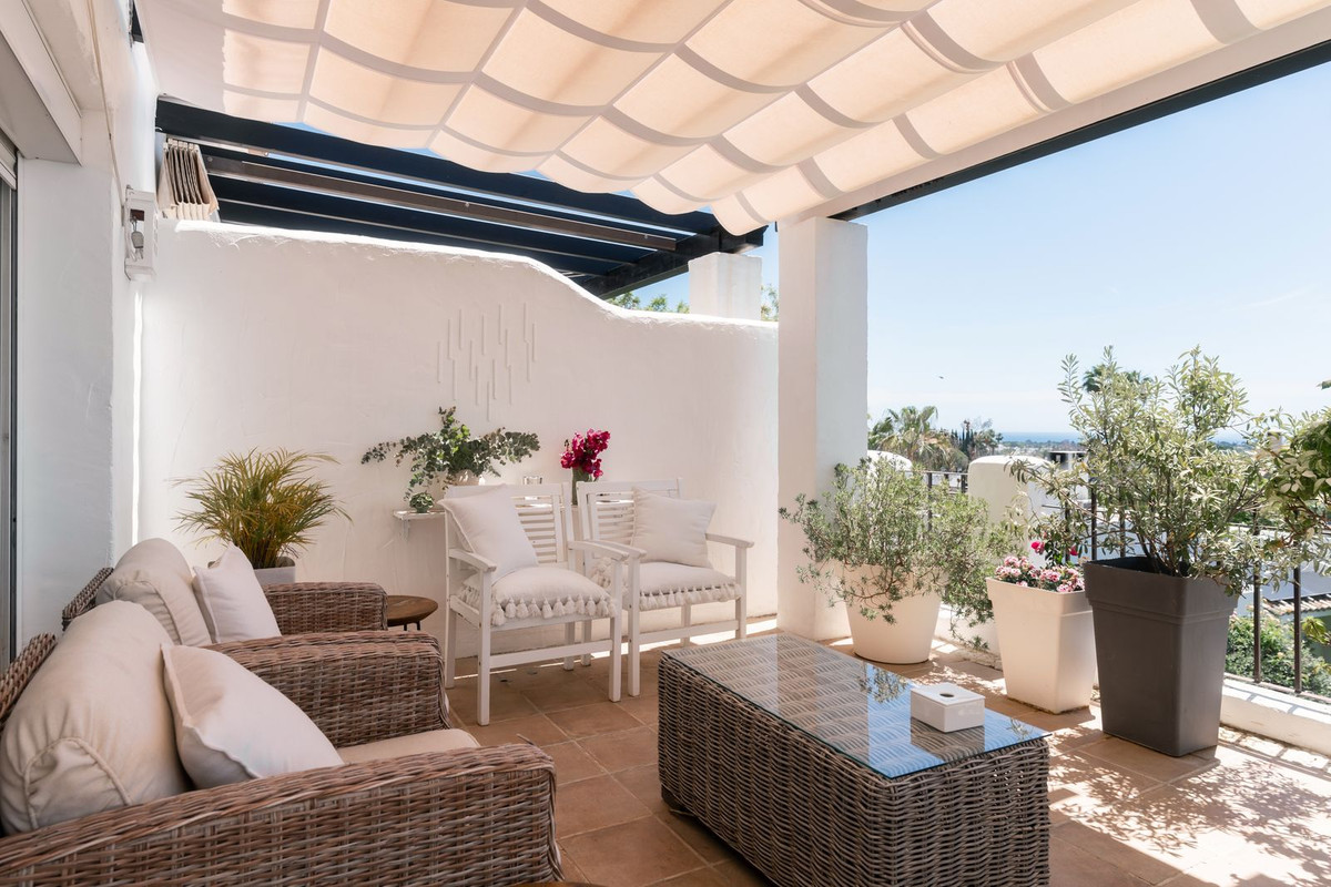 Appartement te koop in Nueva Andalucía | 3 slaapkamers H5387119