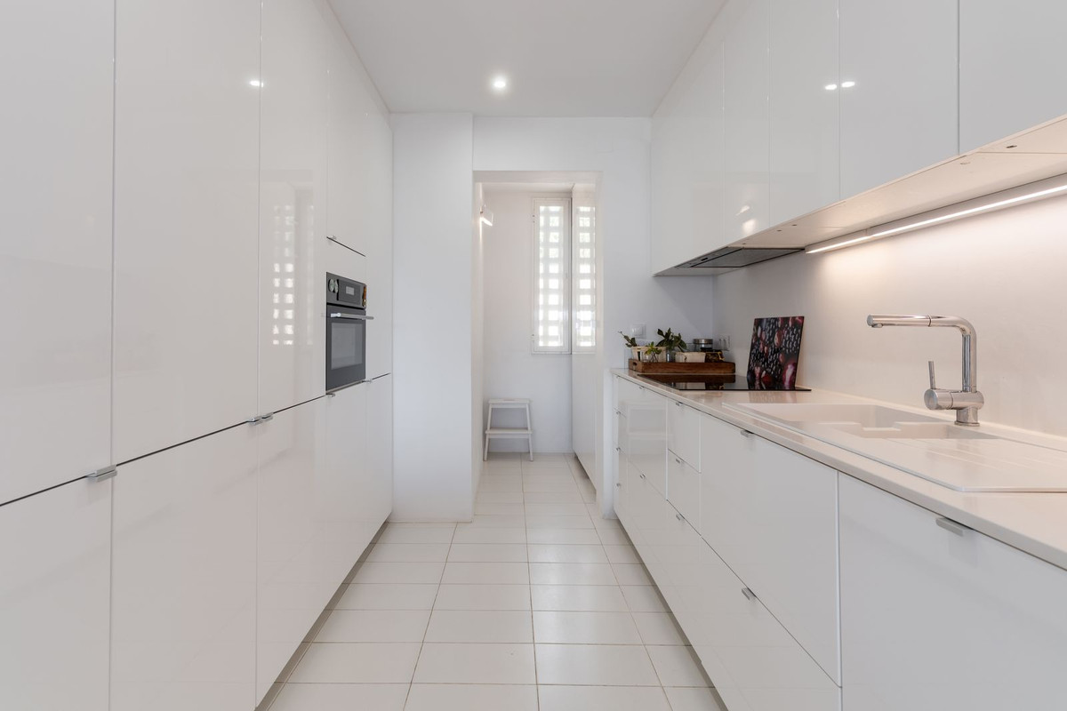 Appartement te koop in Nueva Andalucía | 3 slaapkamers H5387119