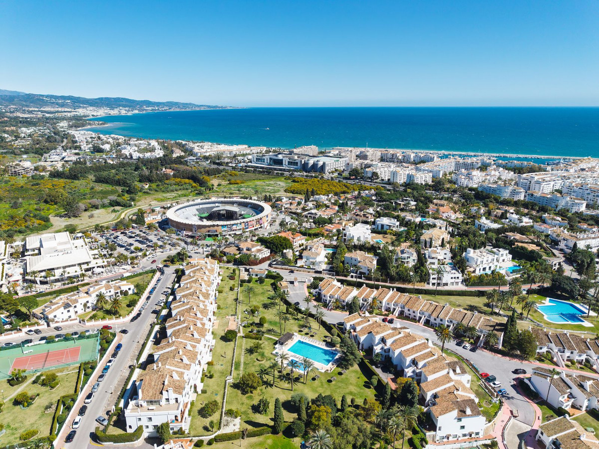 Appartement te koop in Nueva Andalucía | 2 slaapkamers H5388925