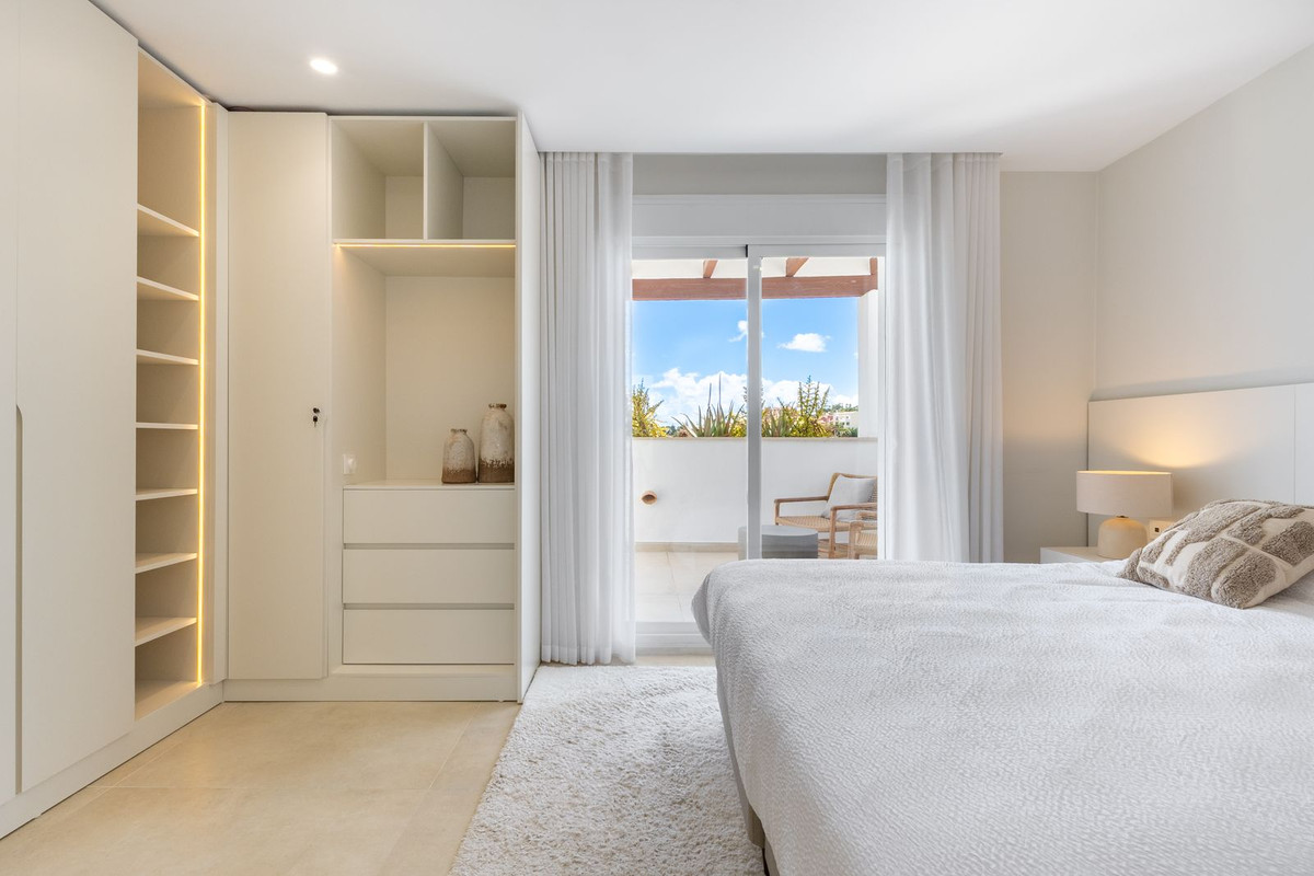 Appartement te koop in Nueva Andalucía | 3 slaapkamers H5389750