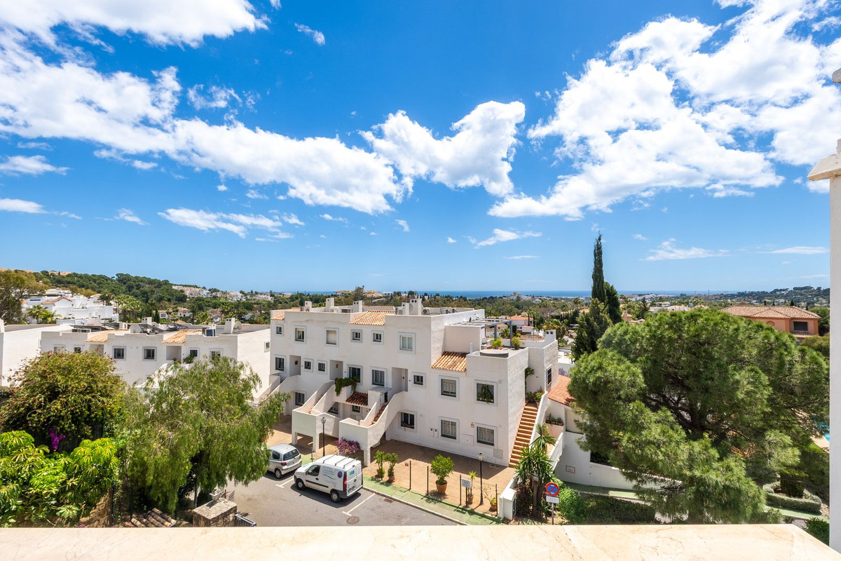 Appartement te koop in Nueva Andalucía | 3 slaapkamers H5389750
