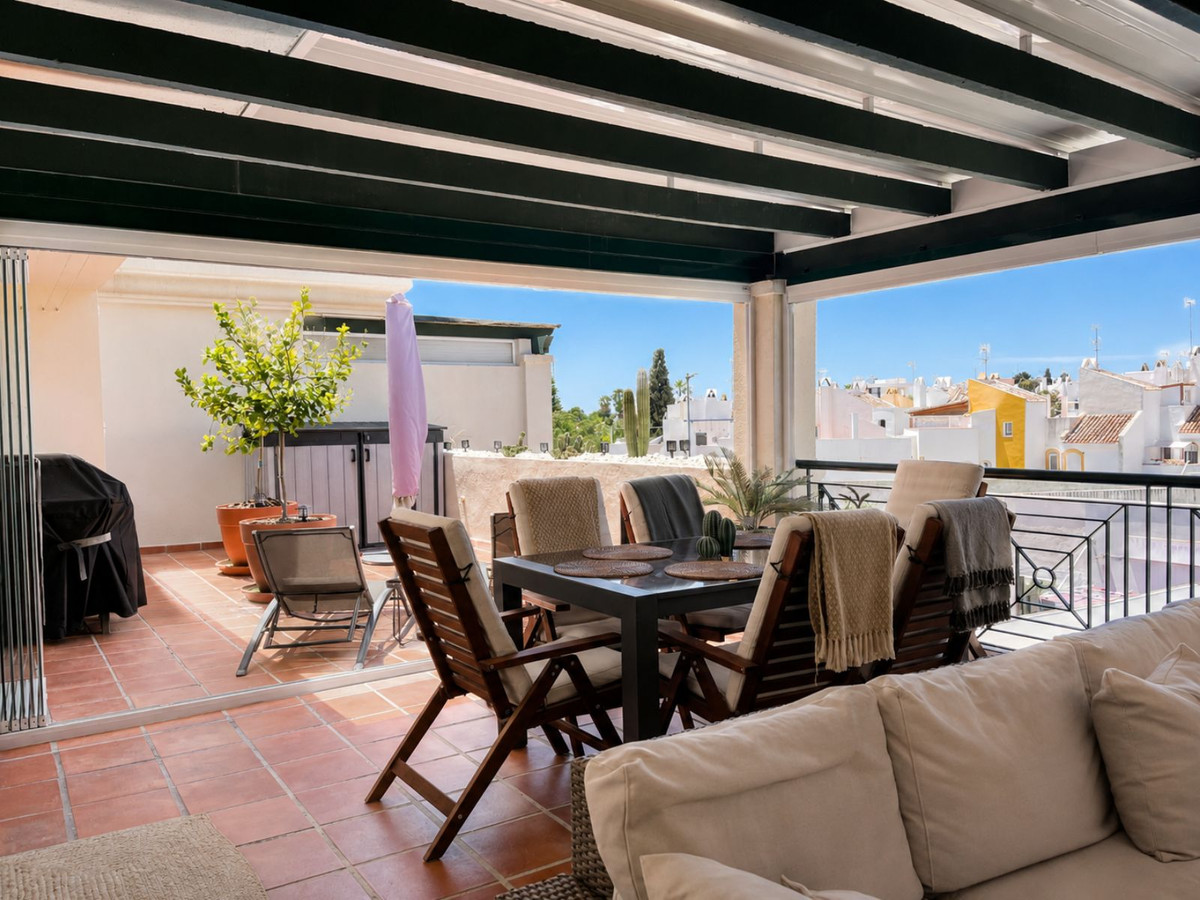 Appartement te koop in Nueva Andalucía | 2 slaapkamers H5389927