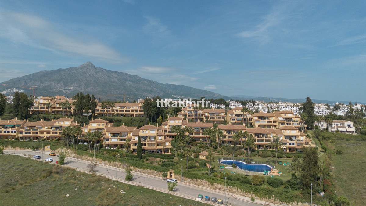 Appartement te koop in Nueva Andalucía | 3 slaapkamers H5390092