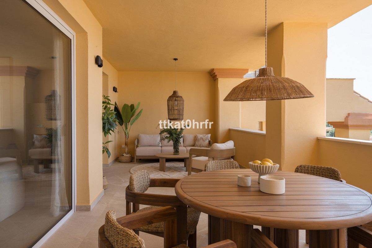 Appartement te koop in Nueva Andalucía | 3 slaapkamers H5390092