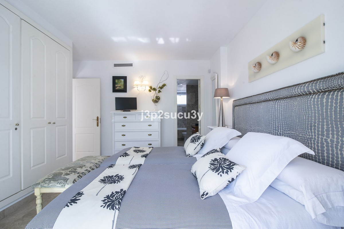Appartement te koop in Nueva Andalucía | 3 slaapkamers H5390587