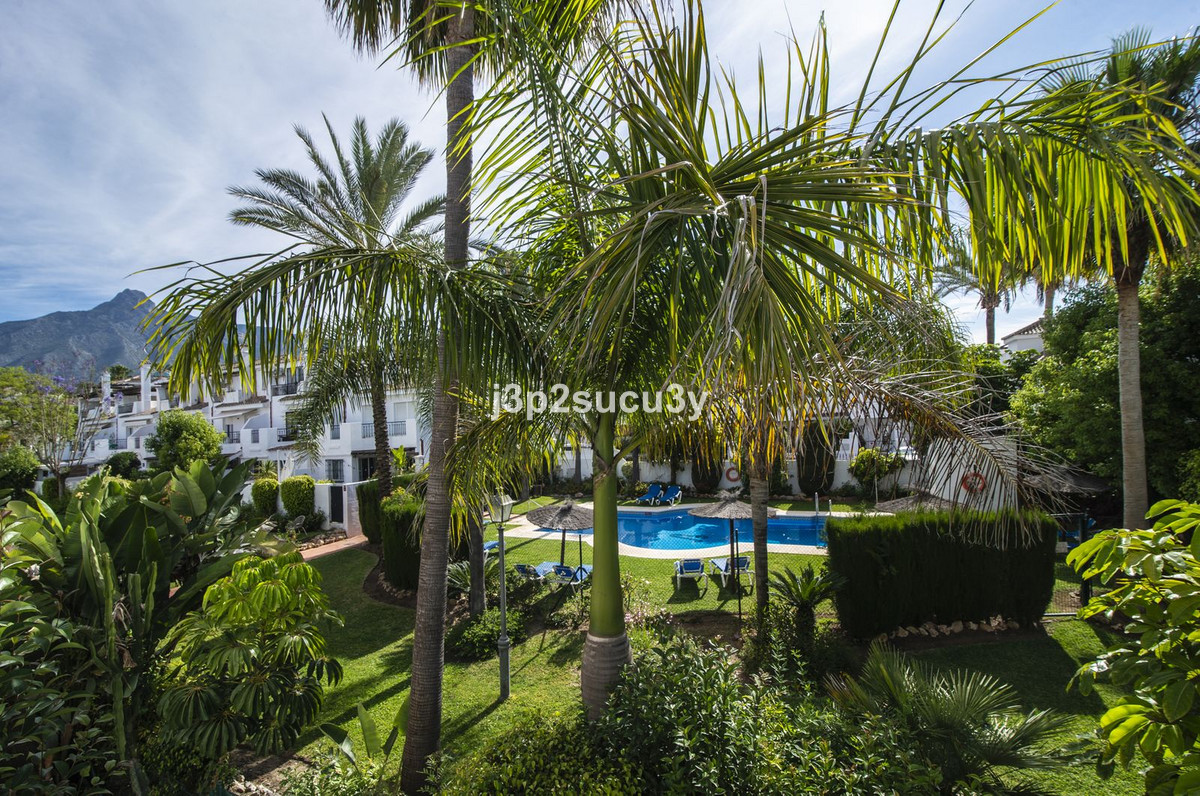 Appartement te koop in Nueva Andalucía | 3 slaapkamers H5390587