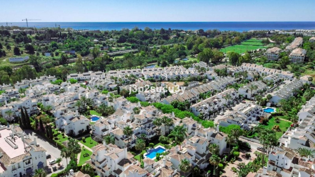 Appartement te koop in Nueva Andalucía | 3 slaapkamers H5390587