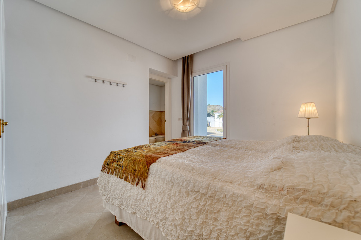 Appartement te koop in Nueva Andalucía | 2 slaapkamers H5391472
