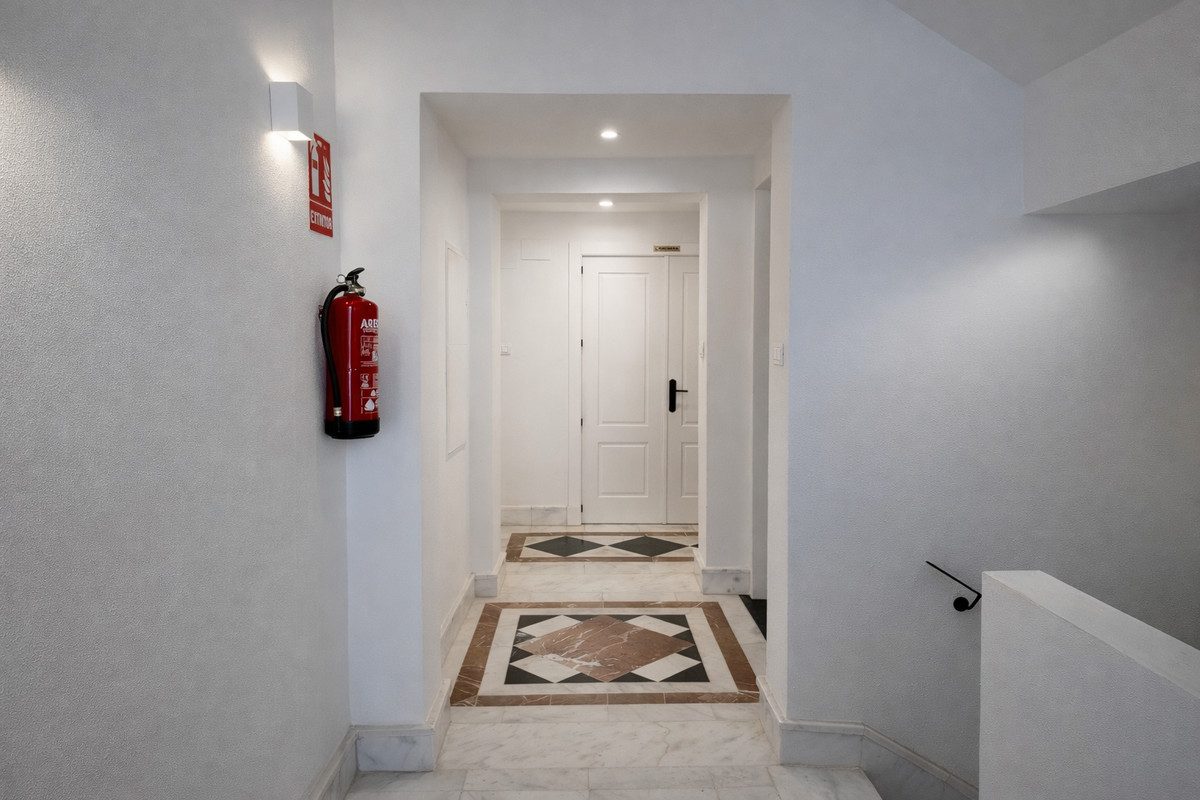 Appartement te koop in Nueva Andalucía | 2 slaapkamers H5391472