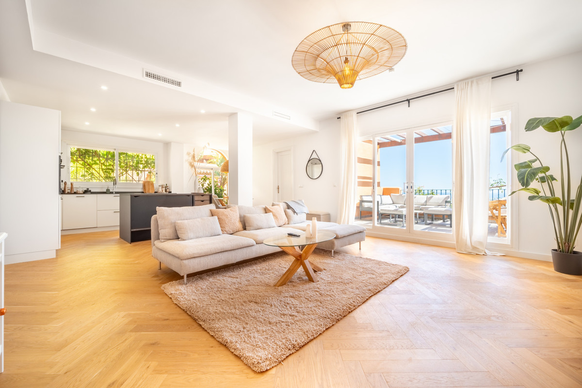 Appartement te koop in Nueva Andalucía | 3 slaapkamers H5391568