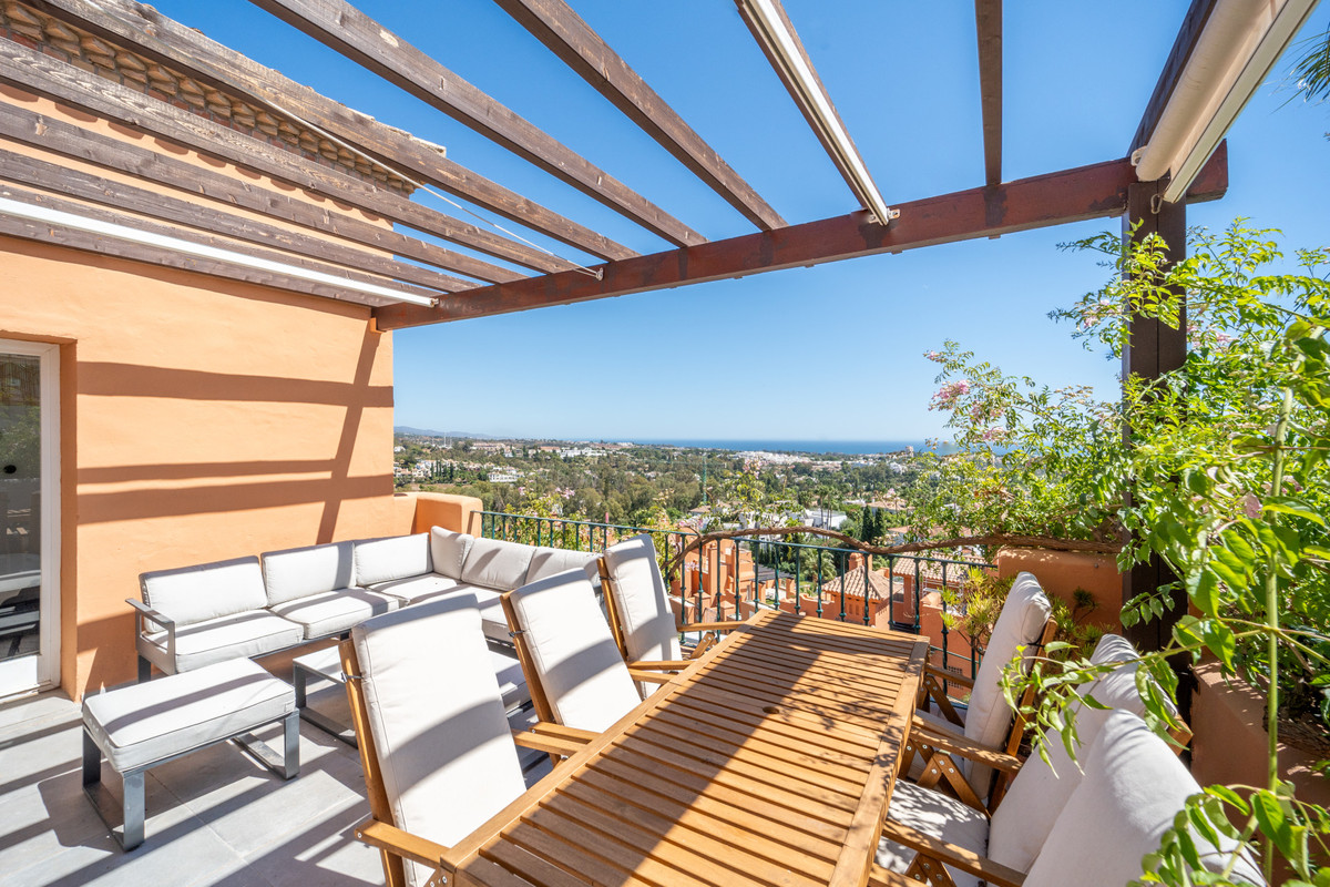 Appartement te koop in Nueva Andalucía | 3 slaapkamers H5391568