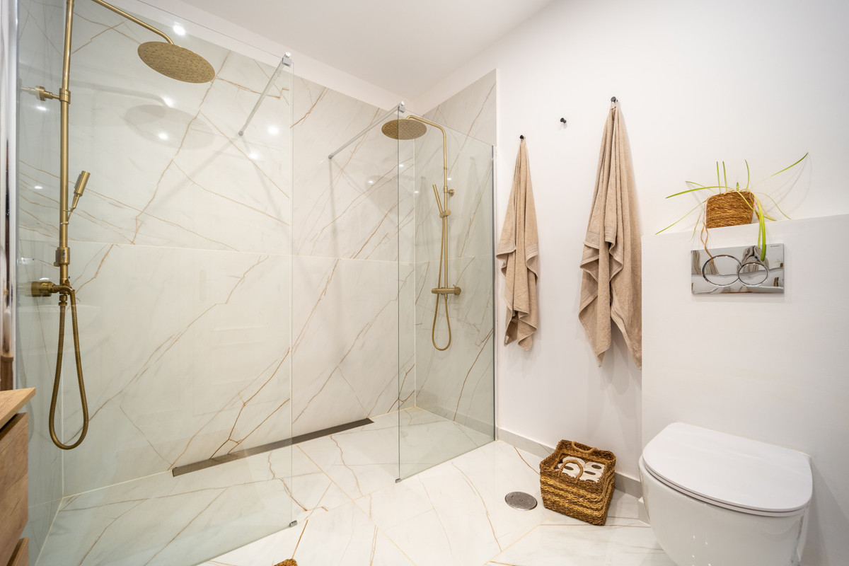 Appartement te koop in Nueva Andalucía | 3 slaapkamers H5391568