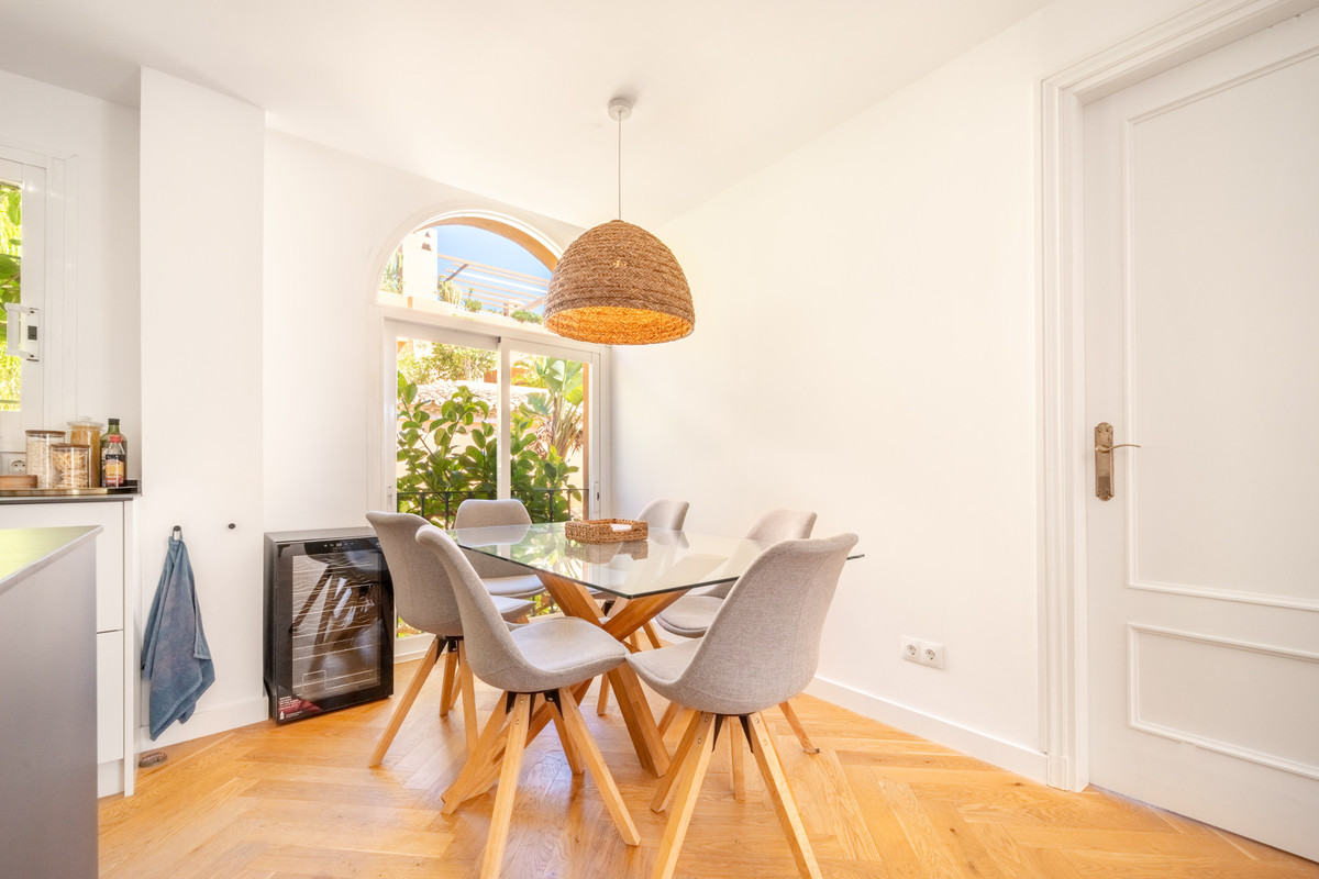 Appartement te koop in Nueva Andalucía | 3 slaapkamers H5391568