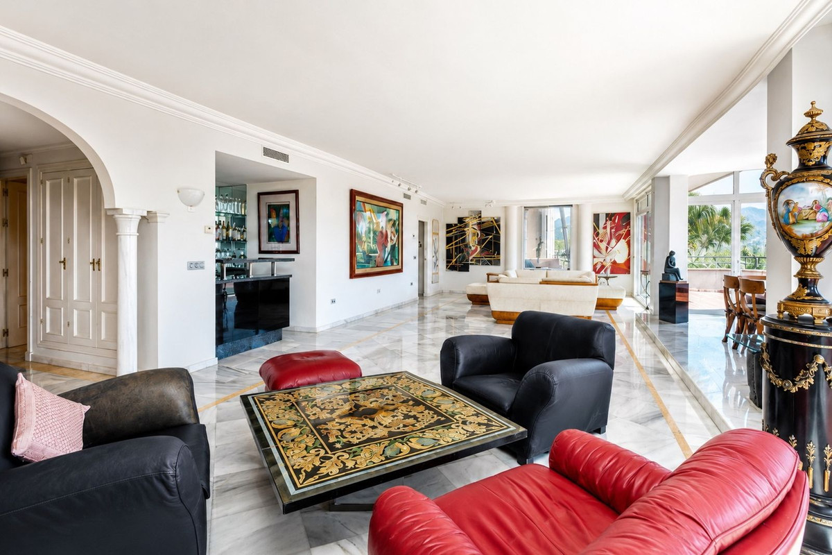 Appartement te koop in Nueva Andalucía | 3 slaapkamers H5393158