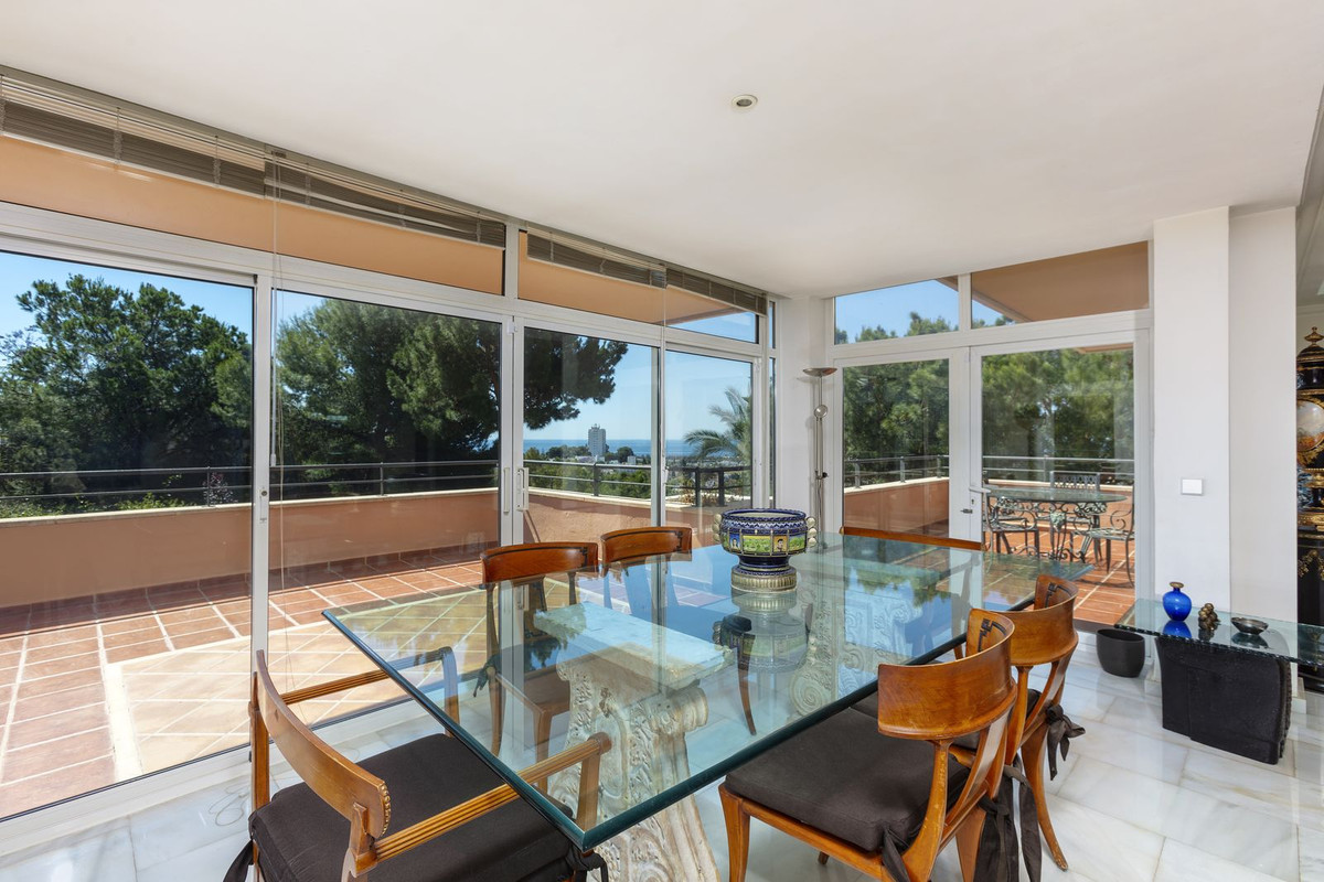 Appartement te koop in Nueva Andalucía | 3 slaapkamers H5393158