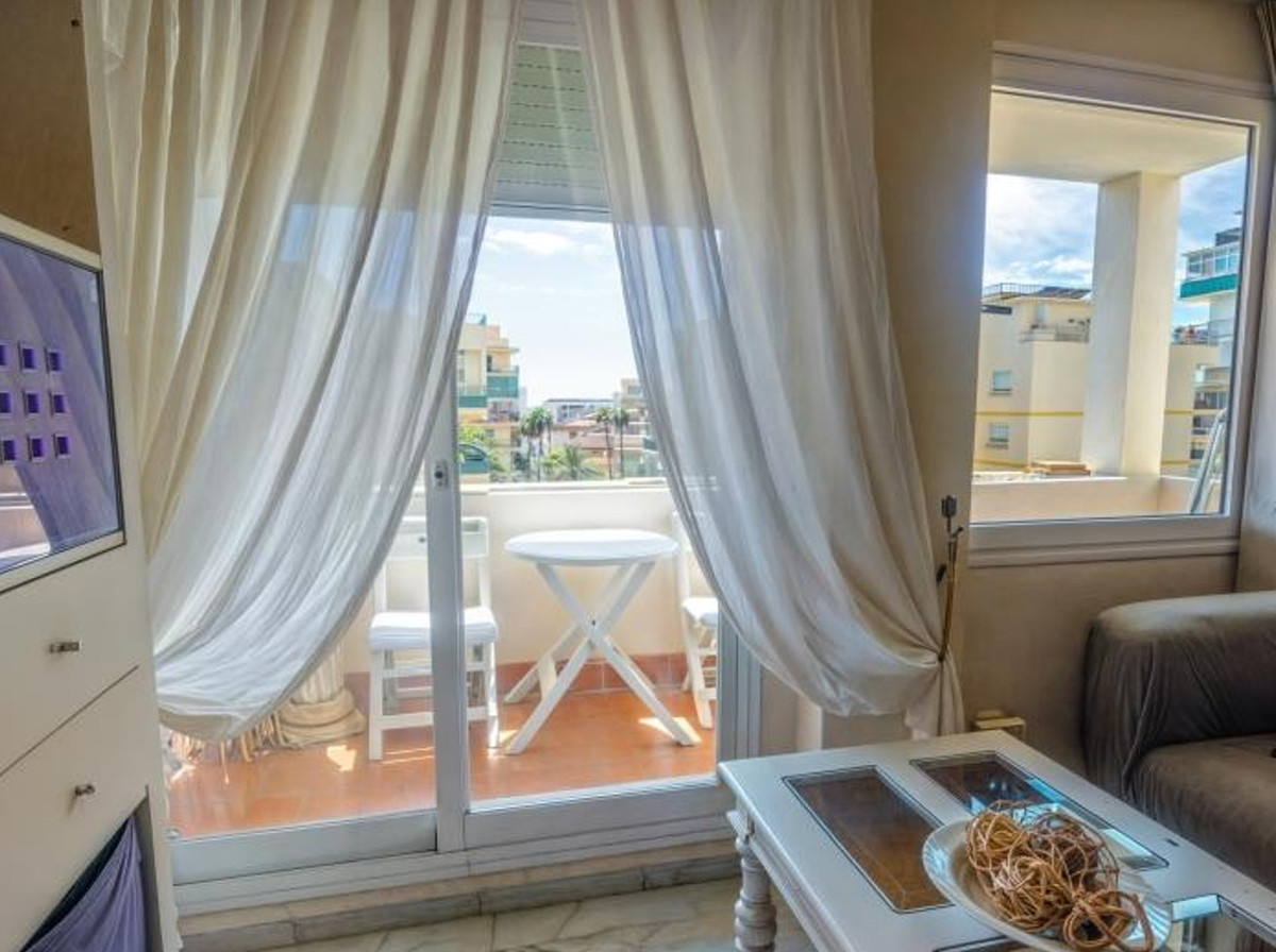 Appartement te koop in Nueva Andalucía | 1 slaapkamers H5395255