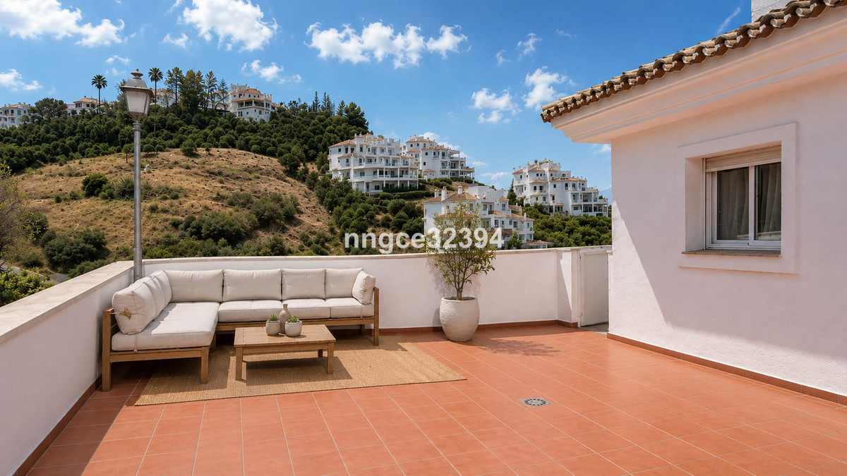 Appartement te koop in Nueva Andalucía | 3 slaapkamers H5396692