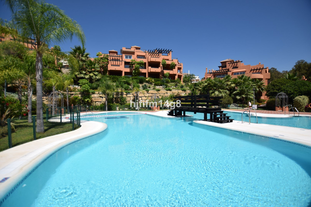 Appartement te koop in Nueva Andalucía | 3 slaapkamers H5396758