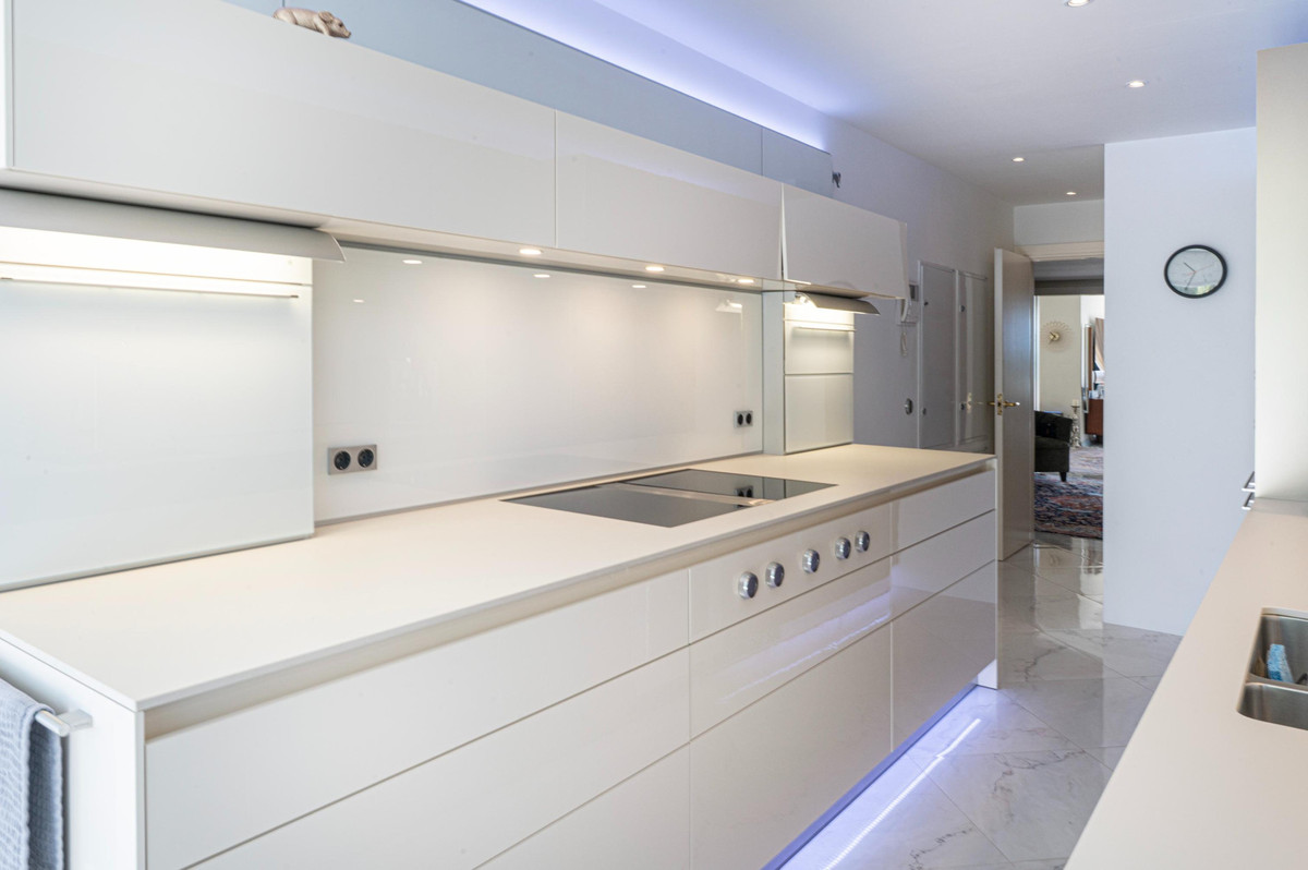 Appartement te koop in Nueva Andalucía | 4 slaapkamers H5396830