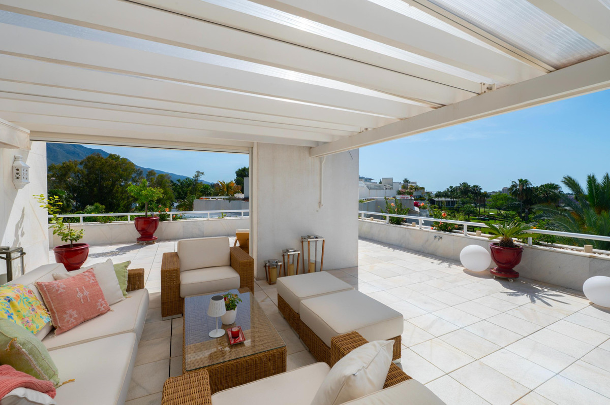 Appartement te koop in Nueva Andalucía | 4 slaapkamers H5396830