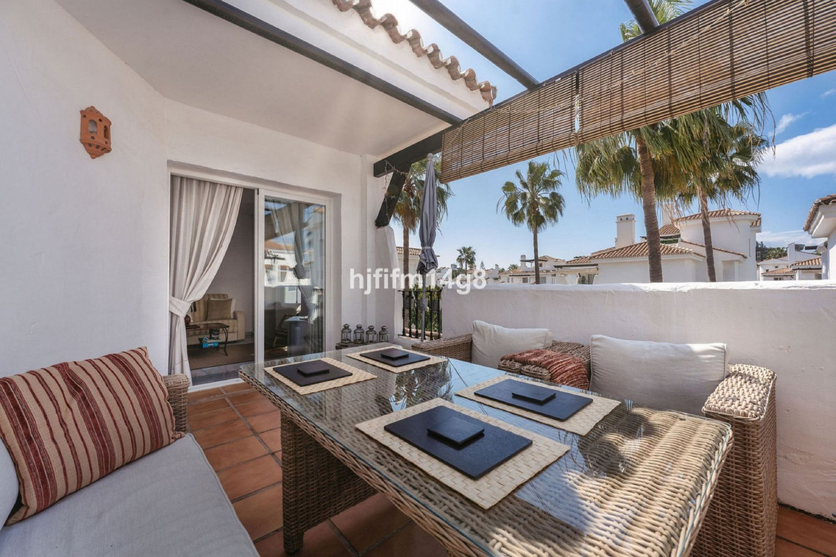 Appartement te koop in Nueva Andalucía | 1 slaapkamers H5399746
