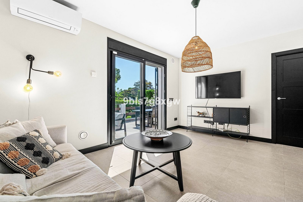 Appartement te koop in Nueva Andalucía | 2 slaapkamers H5399758