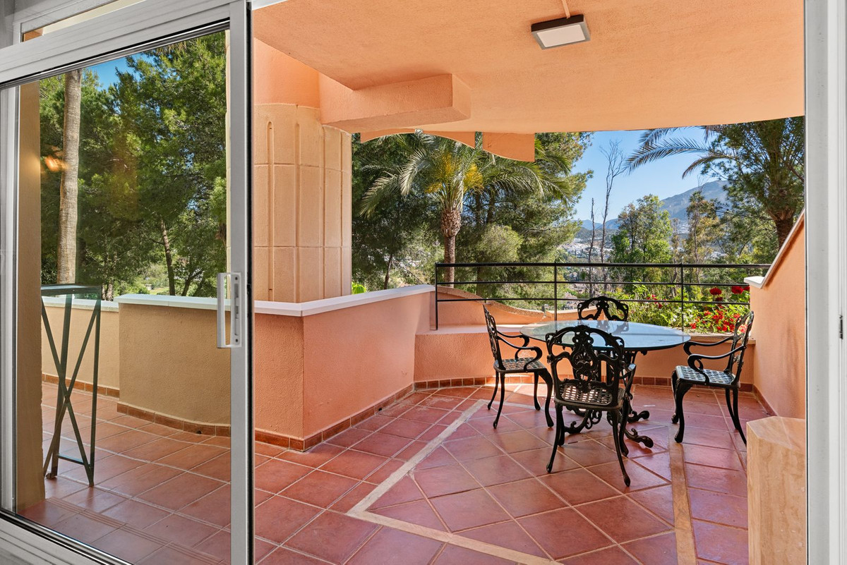Appartement te koop in Nueva Andalucía | 3 slaapkamers H5399809