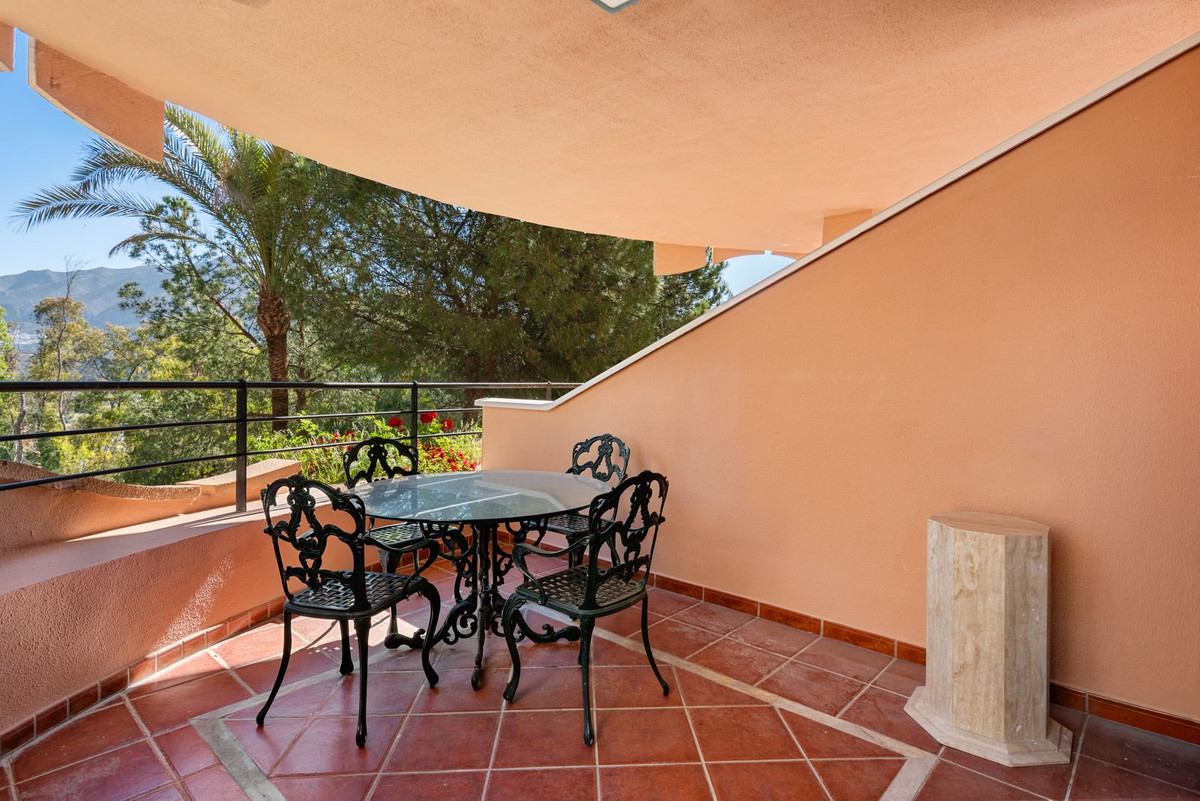 Appartement te koop in Nueva Andalucía | 3 slaapkamers H5399809