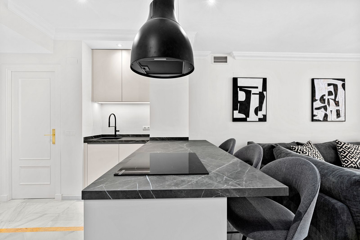 Appartement te koop in Nueva Andalucía | 3 slaapkamers H5399809