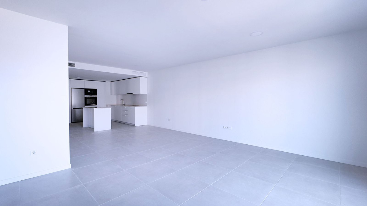 Appartement te koop in Nueva Andalucía | 3 slaapkamers H5401054