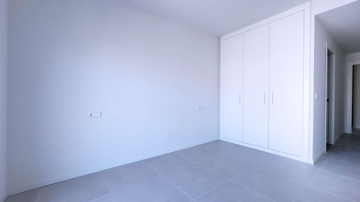 Appartement te koop in Nueva Andalucía | 3 slaapkamers H5401054