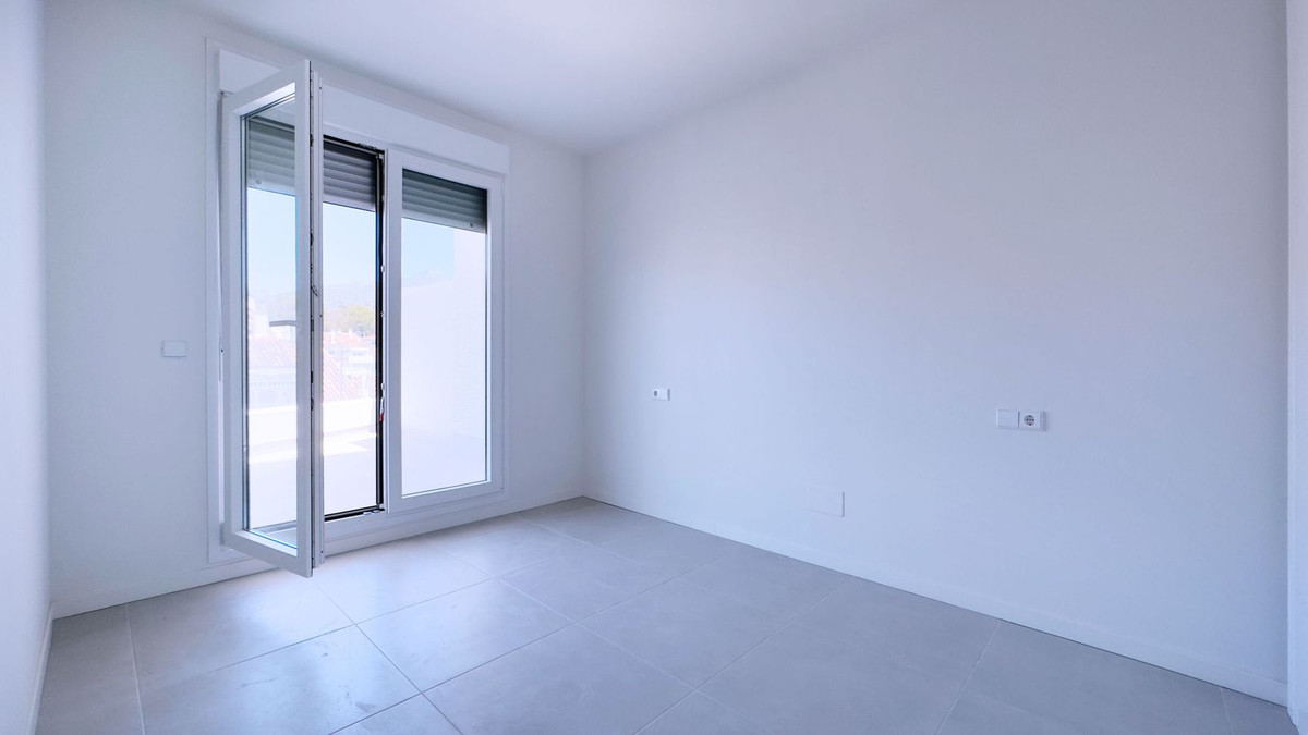 Appartement te koop in Nueva Andalucía | 3 slaapkamers H5401054