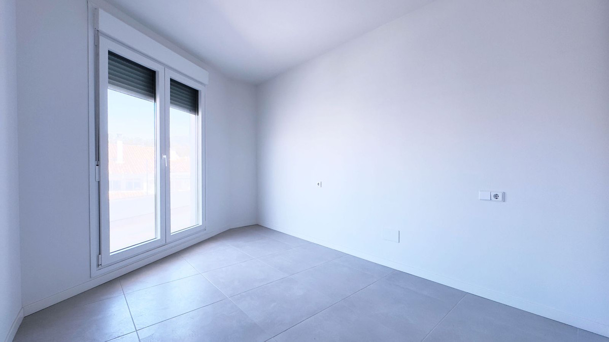 Appartement te koop in Nueva Andalucía | 3 slaapkamers H5401054