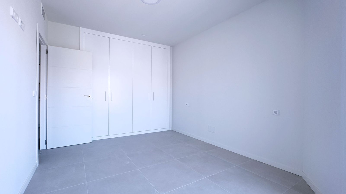 Appartement te koop in Nueva Andalucía | 3 slaapkamers H5401054