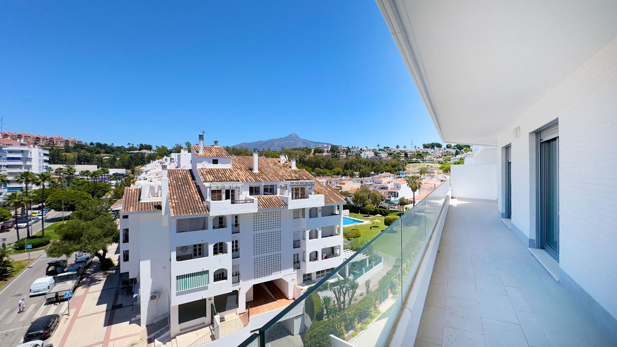 Appartement te koop in Nueva Andalucía | 3 slaapkamers H5401054