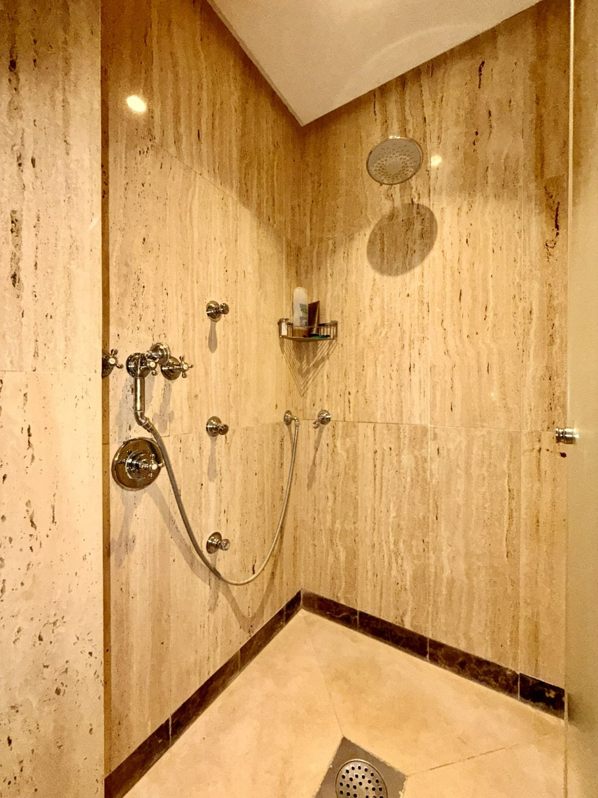 Appartement te koop in Nueva Andalucía | 4 slaapkamers H5401237