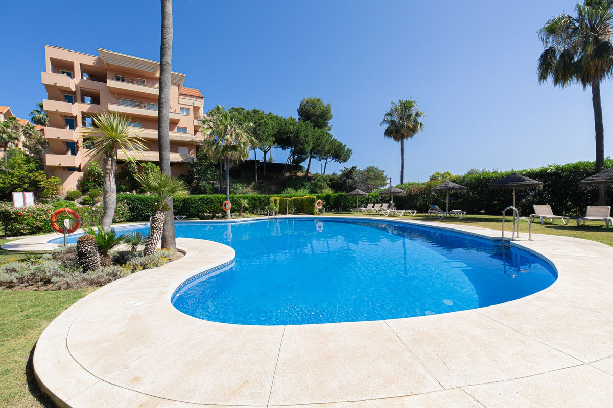 Appartement te koop in Nueva Andalucía | 3 slaapkamers H5402008