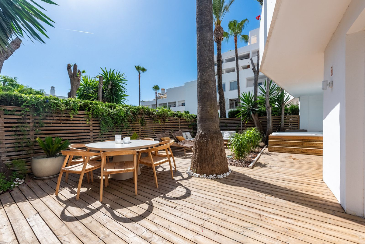 Appartement te koop in Nueva Andalucía | 3 slaapkamers H5402278