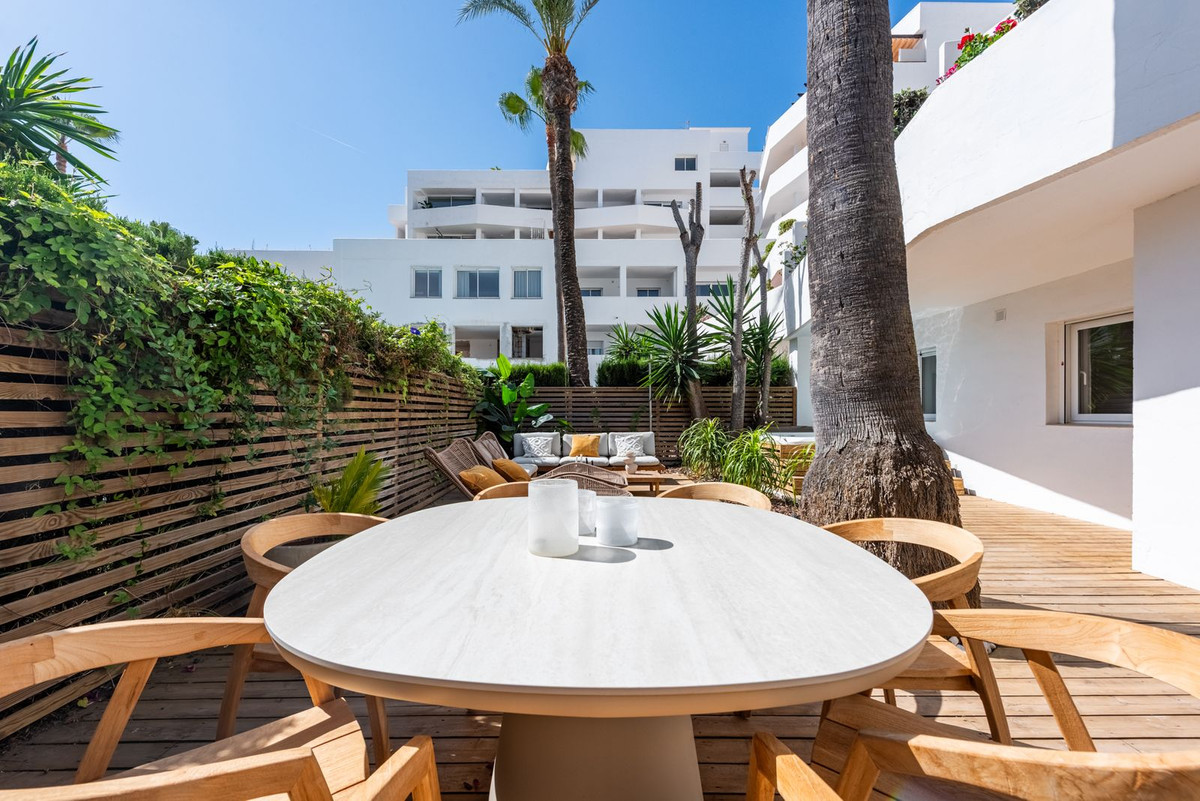 Appartement te koop in Nueva Andalucía | 3 slaapkamers H5402278