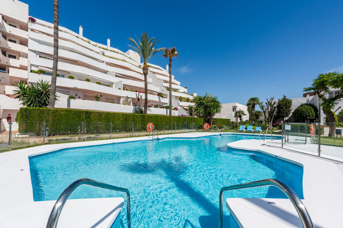 Appartement te koop in Nueva Andalucía | 3 slaapkamers H5402278