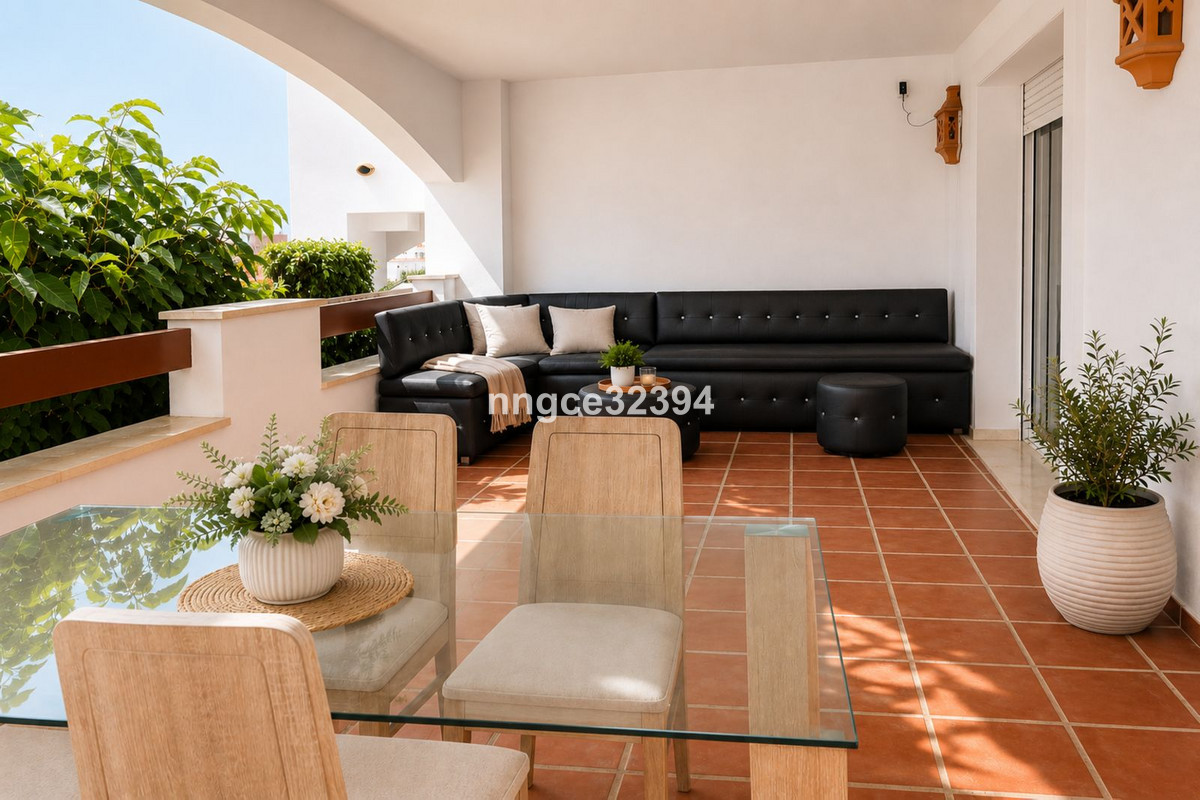Appartement te koop in Nueva Andalucía | 2 slaapkamers H5402287