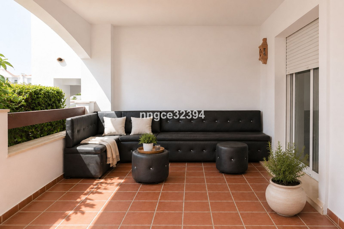 Appartement te koop in Nueva Andalucía | 2 slaapkamers H5402287