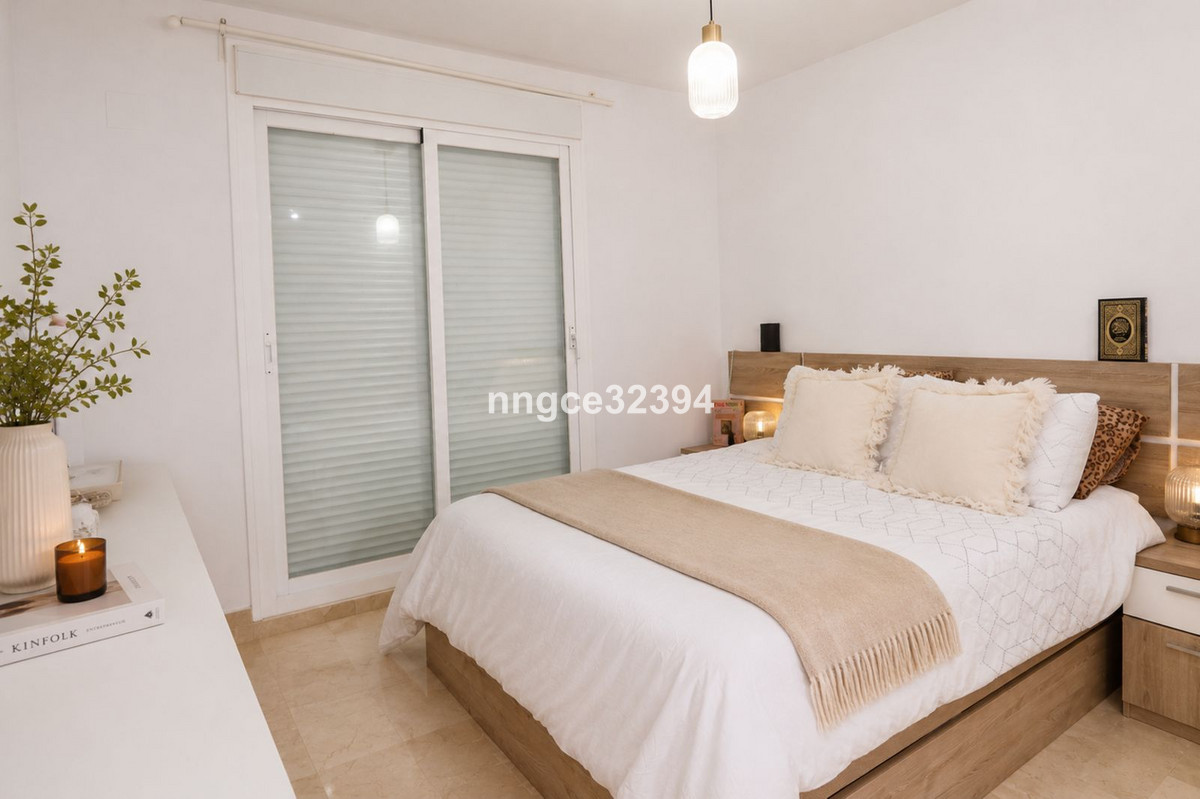Appartement te koop in Nueva Andalucía | 2 slaapkamers H5402287