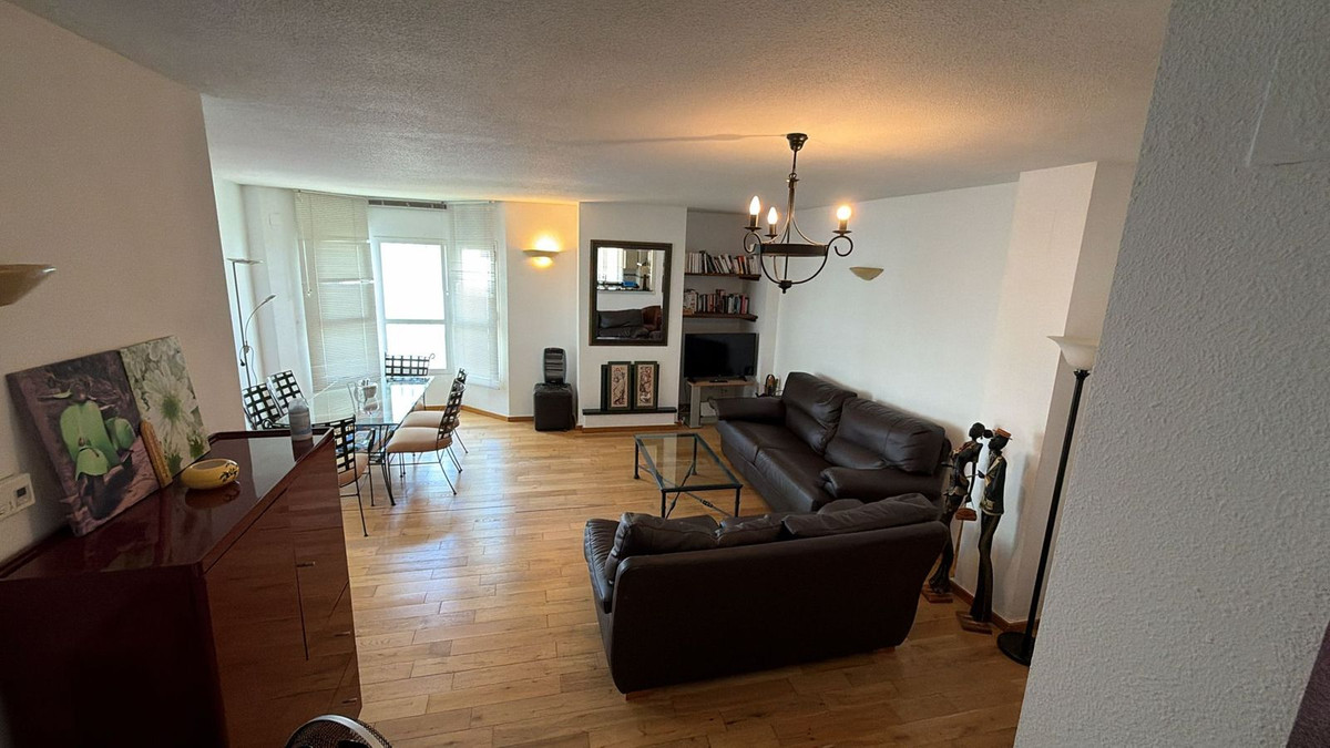 Appartement te koop in Nueva Andalucía | 2 slaapkamers H5406250