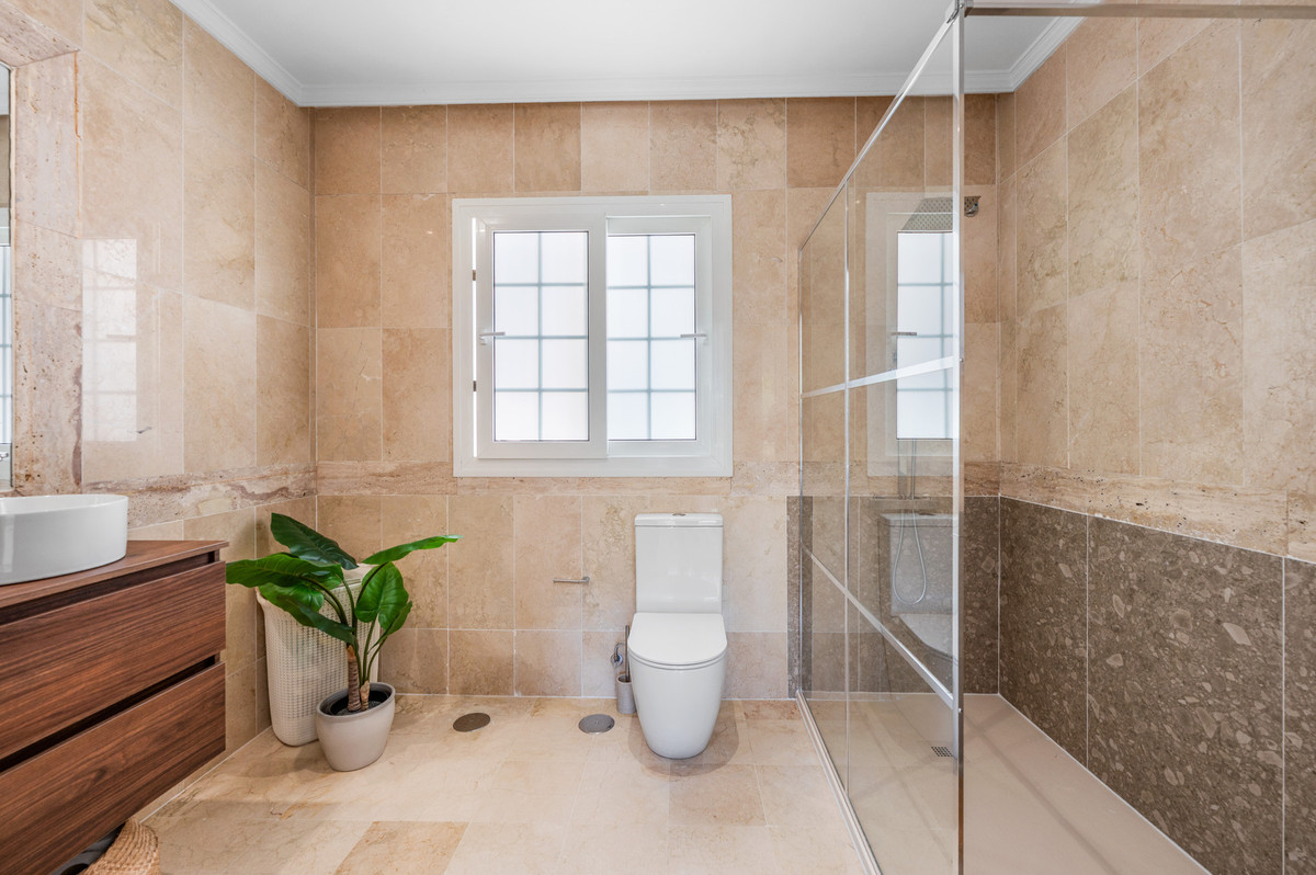 Appartement te koop in Nueva Andalucía | 3 slaapkamers H5406901